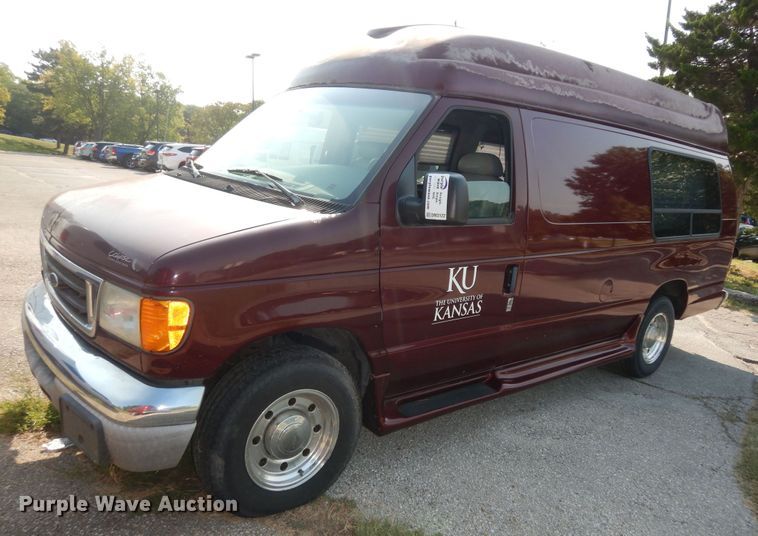 image for item DM3122 2005 Ford E250  van