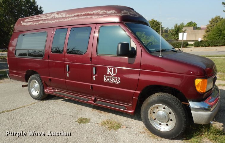 image for item DM3122 2005 Ford E250  van