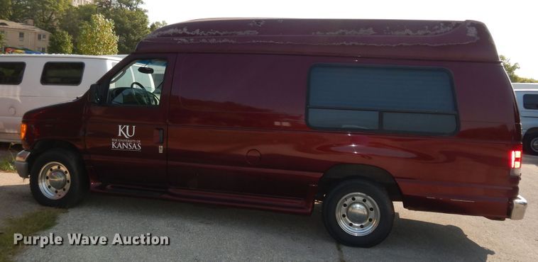 image for item DM3122 2005 Ford E250  van