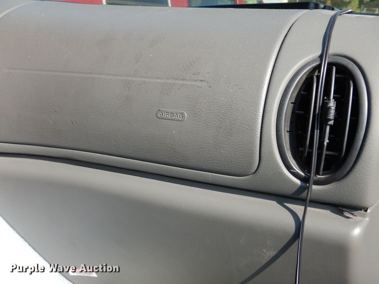 image for item DM3122 2005 Ford E250  van