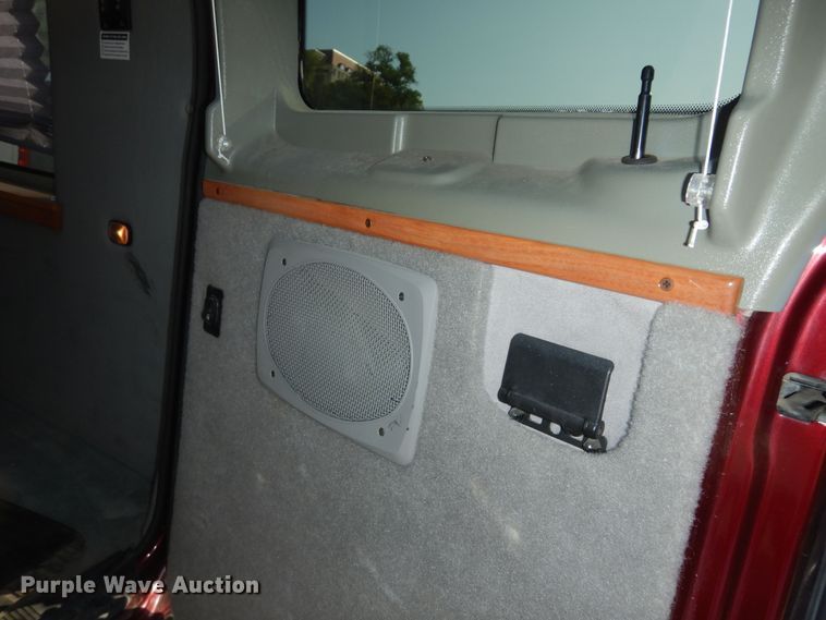 image for item DM3122 2005 Ford E250  van