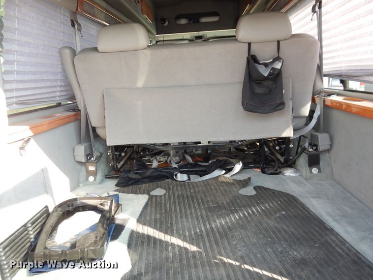 image for item DM3122 2005 Ford E250  van