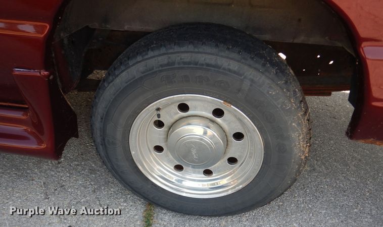 image for item DM3122 2005 Ford E250  van