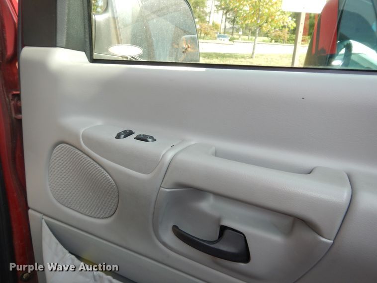 image for item DM3123 1998 Ford E250  van