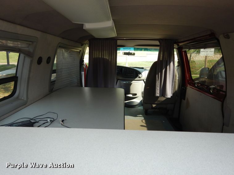 image for item DM3123 1998 Ford E250  van