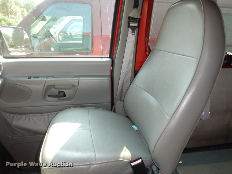 image for item DM3123 1998 Ford E250  van