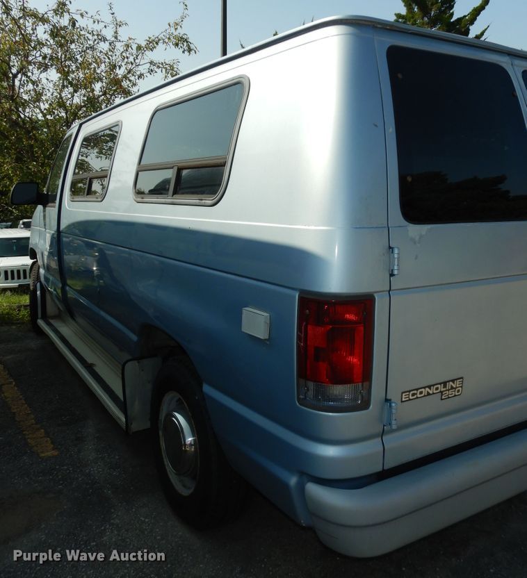 image for item DM3124 1998 Ford E250  van