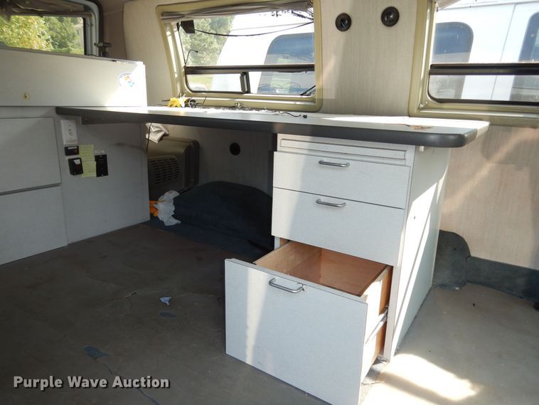 image for item DM3124 1998 Ford E250  van