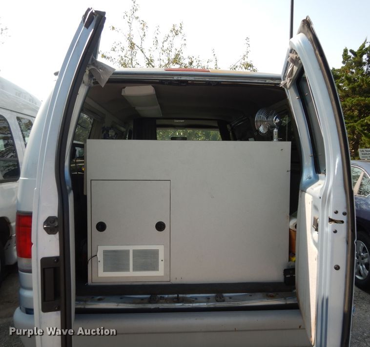 image for item DM3124 1998 Ford E250  van