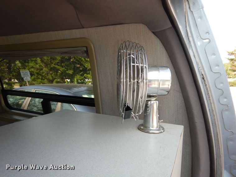 image for item DM3124 1998 Ford E250  van