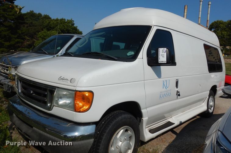 image for item DM3125 2005 Ford E250  van