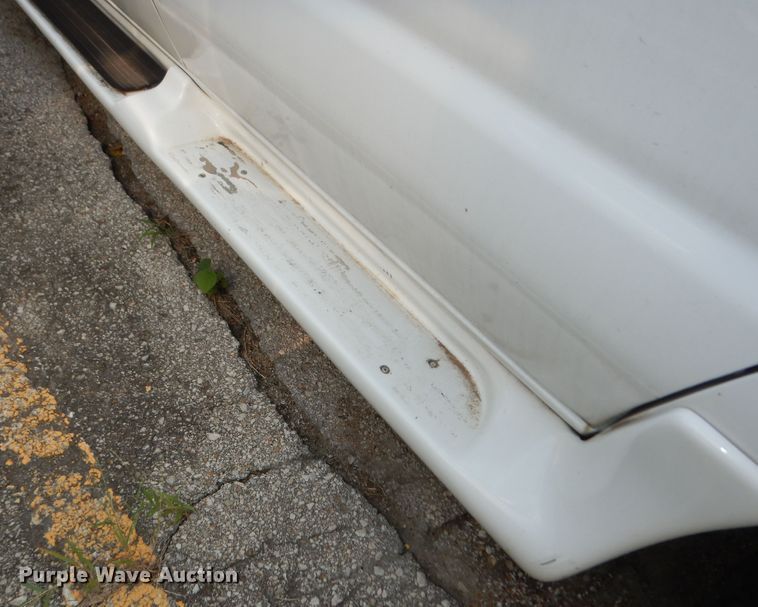 image for item DM3125 2005 Ford E250  van