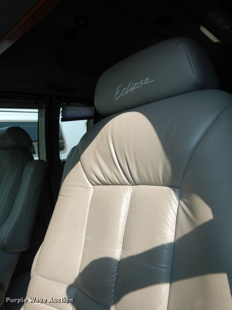 image for item DM3125 2005 Ford E250  van