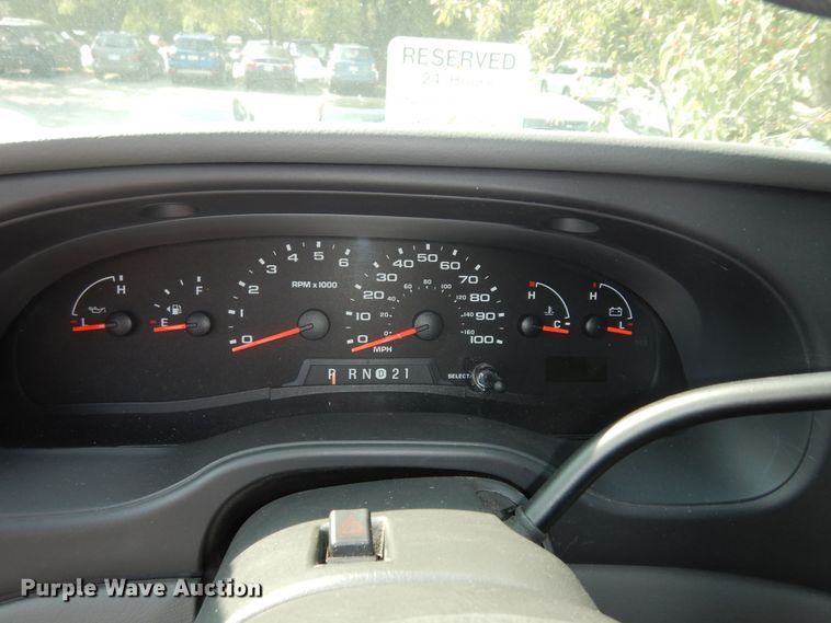 image for item DM3125 2005 Ford E250  van