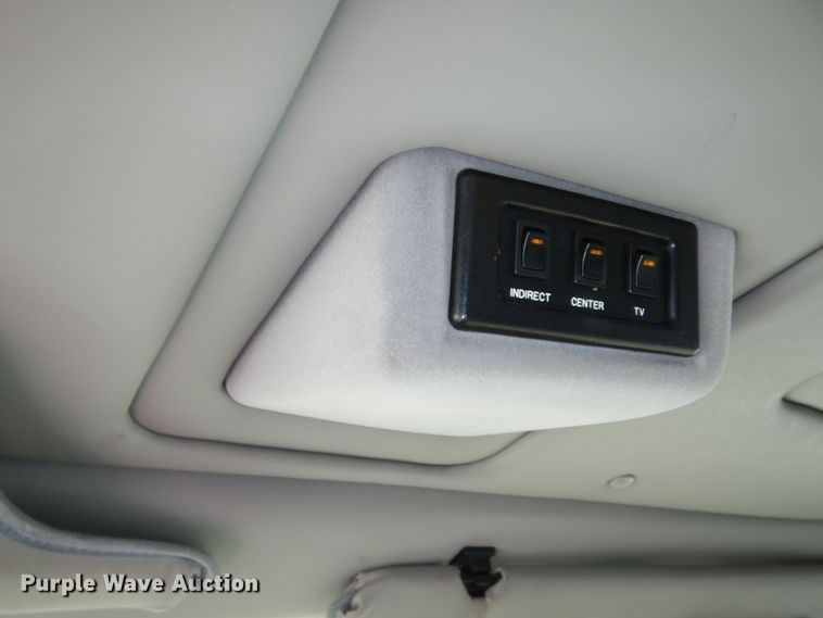 image for item DM3125 2005 Ford E250  van