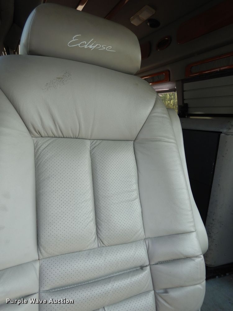 image for item DM3125 2005 Ford E250  van