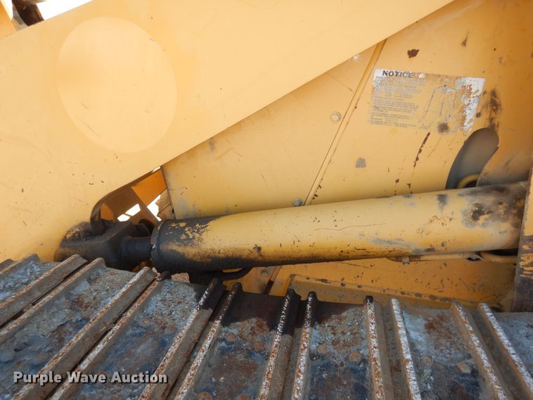 image for item DM3229 2003 Caterpillar 953C  track loader