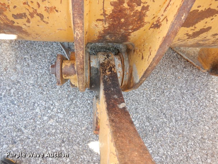 image for item DM3229 2003 Caterpillar 953C  track loader