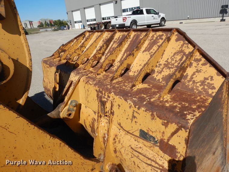 image for item DM3229 2003 Caterpillar 953C  track loader