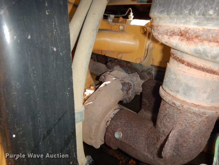 image for item DM3229 2003 Caterpillar 953C  track loader