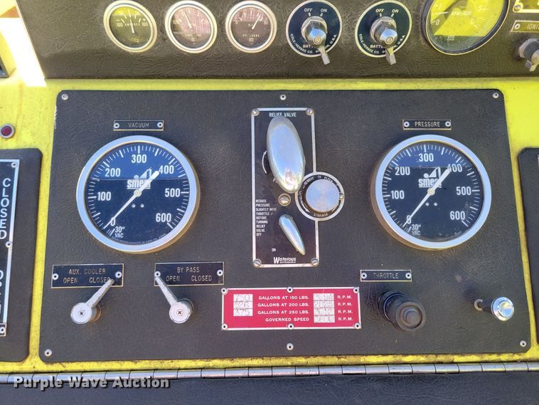 image for item DM8063 1979 Ford F700  pumper fire truck