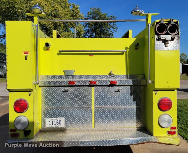 image for item DM8063 1979 Ford F700  pumper fire truck