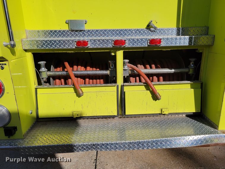 image for item DM8063 1979 Ford F700  pumper fire truck