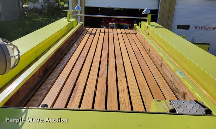 image for item DM8063 1979 Ford F700  pumper fire truck