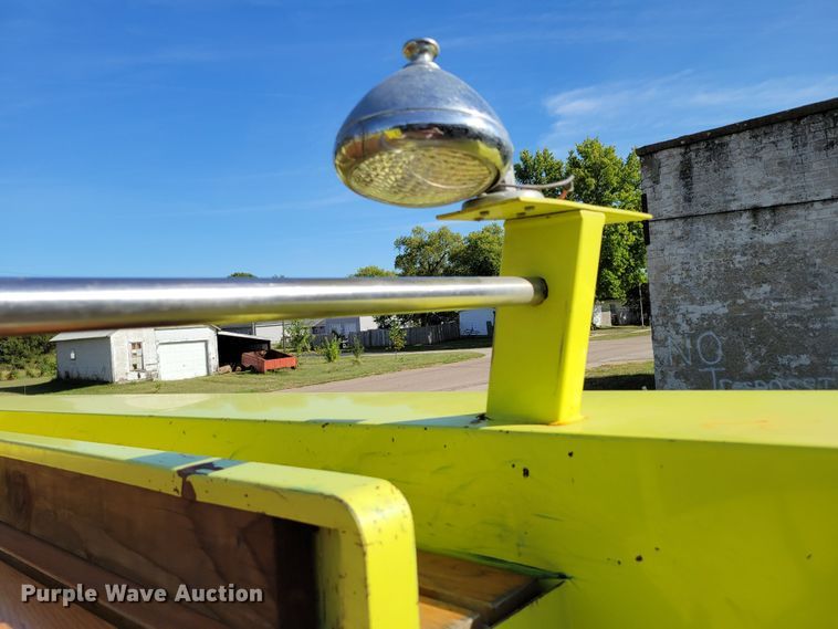 image for item DM8063 1979 Ford F700  pumper fire truck