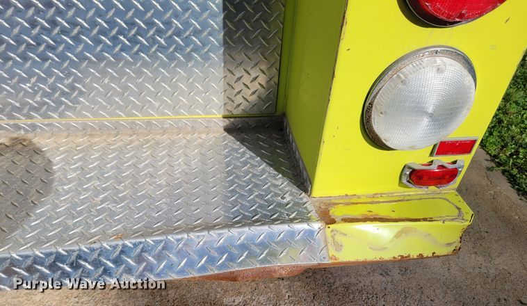 image for item DM8063 1979 Ford F700  pumper fire truck