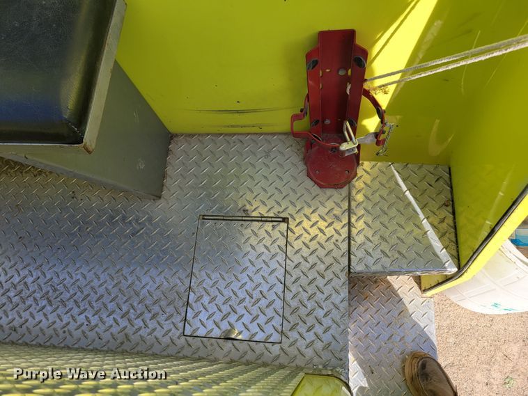 image for item DM8063 1979 Ford F700  pumper fire truck