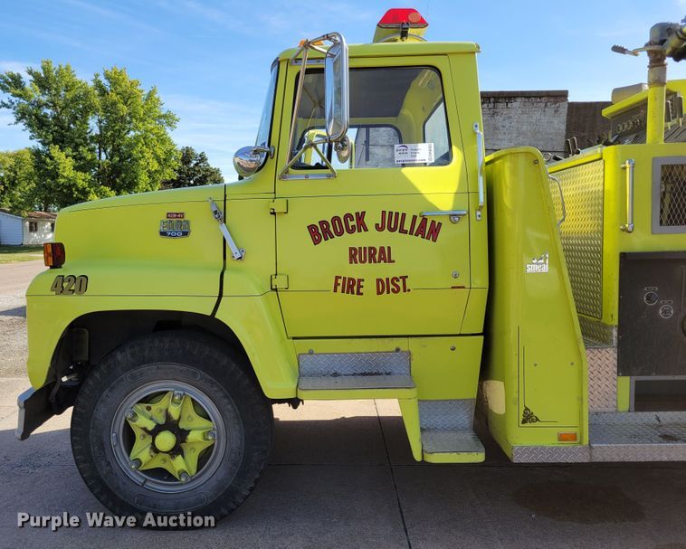 image for item DM8063 1979 Ford F700  pumper fire truck