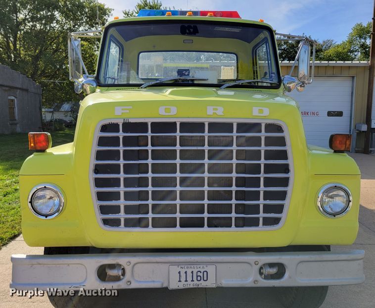 image for item DM8063 1979 Ford F700  pumper fire truck