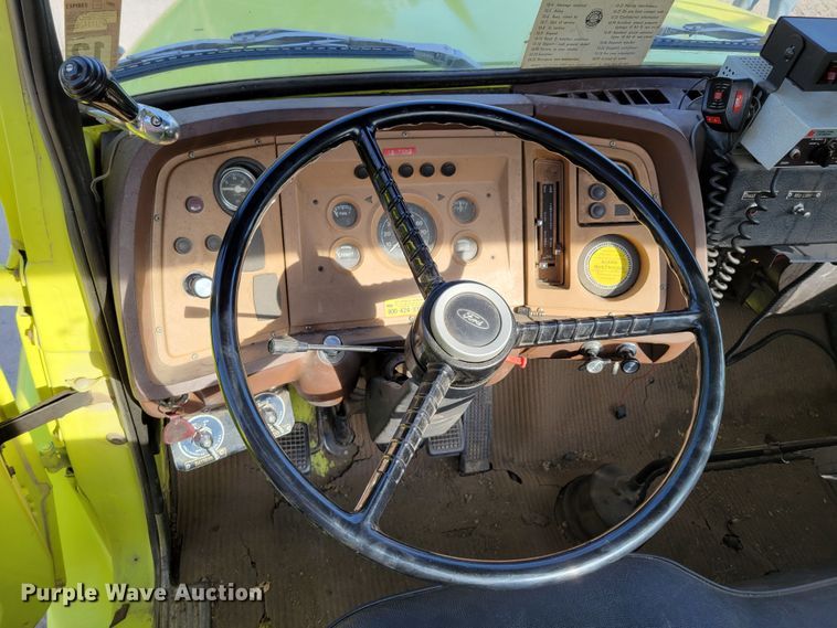 image for item DM8063 1979 Ford F700  pumper fire truck