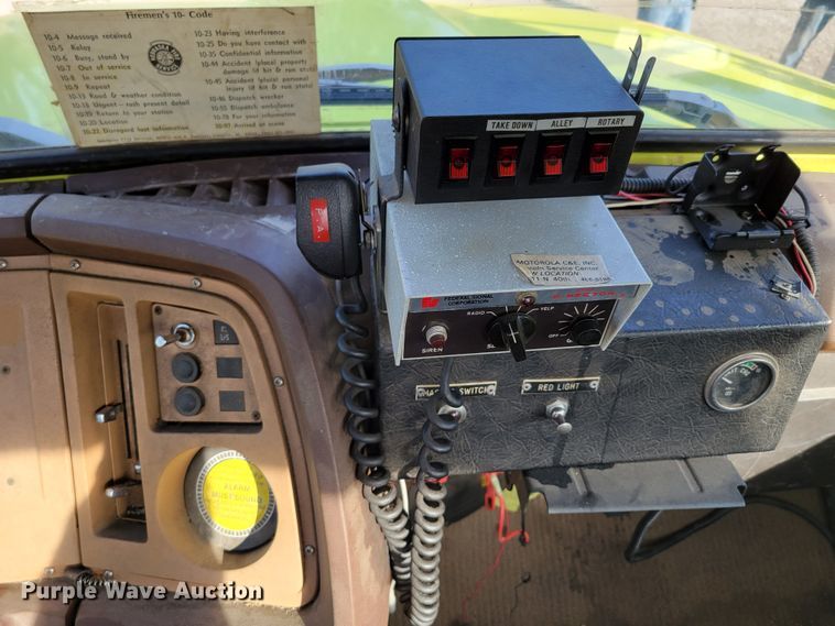 image for item DM8063 1979 Ford F700  pumper fire truck