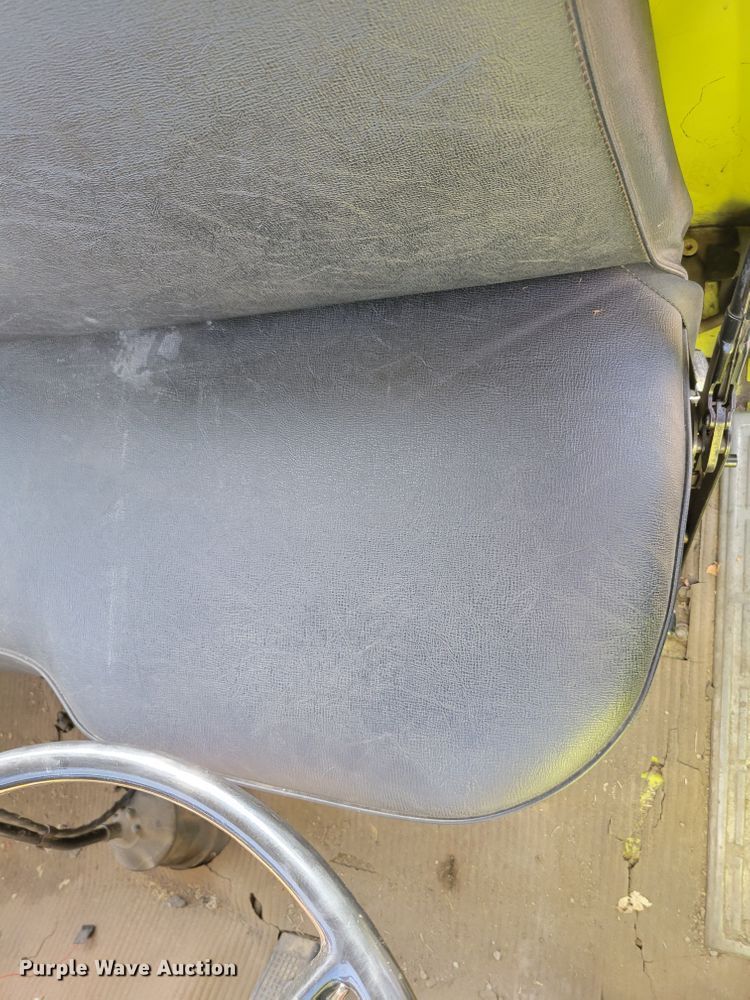 image for item DM8063 1979 Ford F700  pumper fire truck