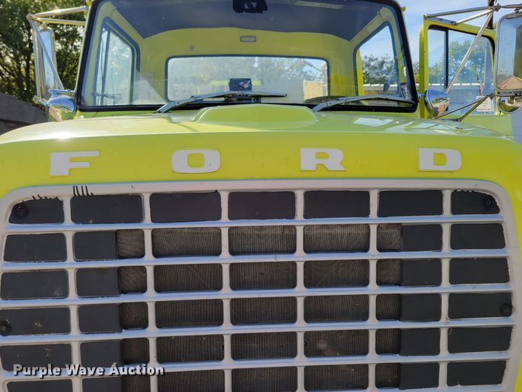 image for item DM8063 1979 Ford F700  pumper fire truck