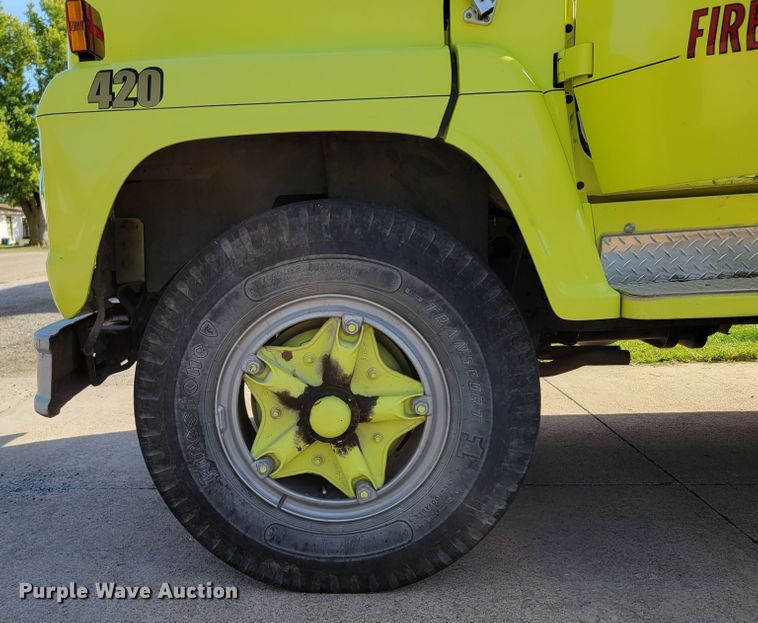 image for item DM8063 1979 Ford F700  pumper fire truck