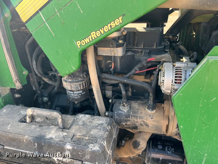 image for item DO8743 2004 John Deere 5220  MFWD tractor