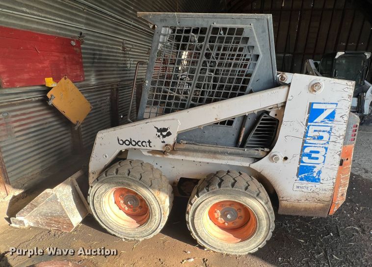 image for item DO8744 1994 Bobcat 753 skid steer loader