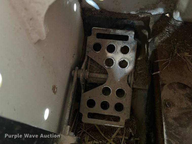 image for item DO8744 1994 Bobcat 753 skid steer loader