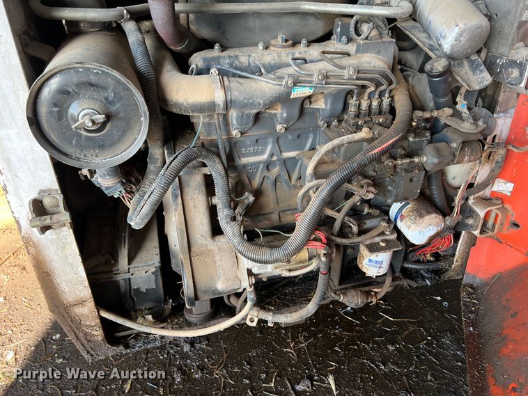 image for item DO8744 1994 Bobcat 753 skid steer loader