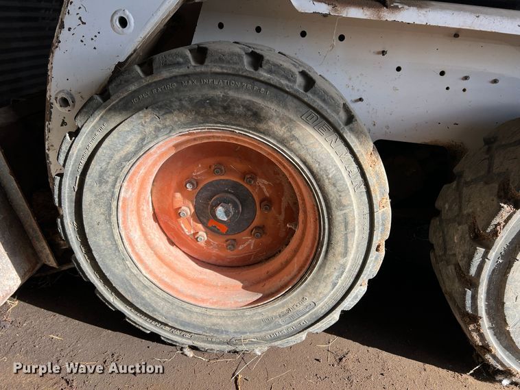 image for item DO8744 1994 Bobcat 753 skid steer loader