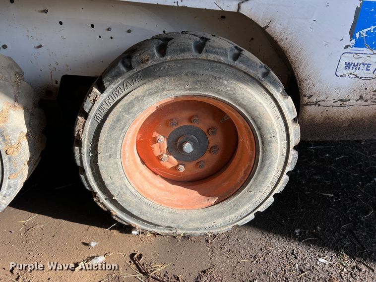 image for item DO8744 1994 Bobcat 753 skid steer loader