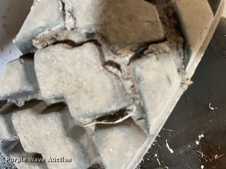 image for item DO8744 1994 Bobcat 753 skid steer loader