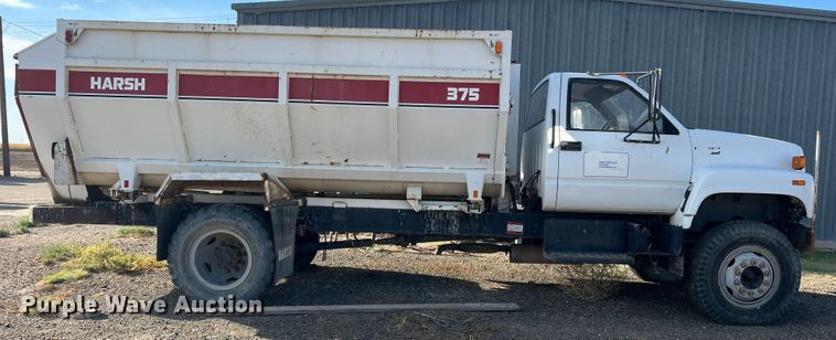 image for item DO8745 1992 Chevrolet Kodiak C5500  feed mixer truck