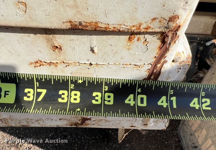 image for item DO8745 1992 Chevrolet Kodiak C5500  feed mixer truck