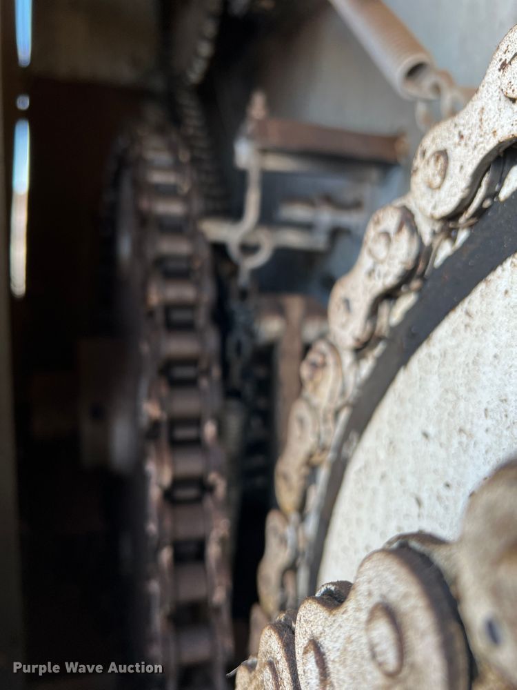 image for item DO8745 1992 Chevrolet Kodiak C5500  feed mixer truck