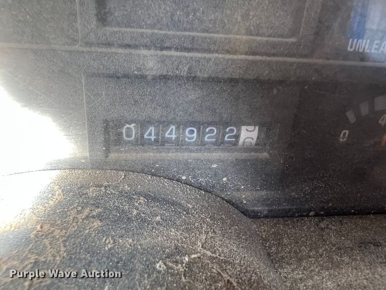 image for item DO8745 1992 Chevrolet Kodiak C5500  feed mixer truck