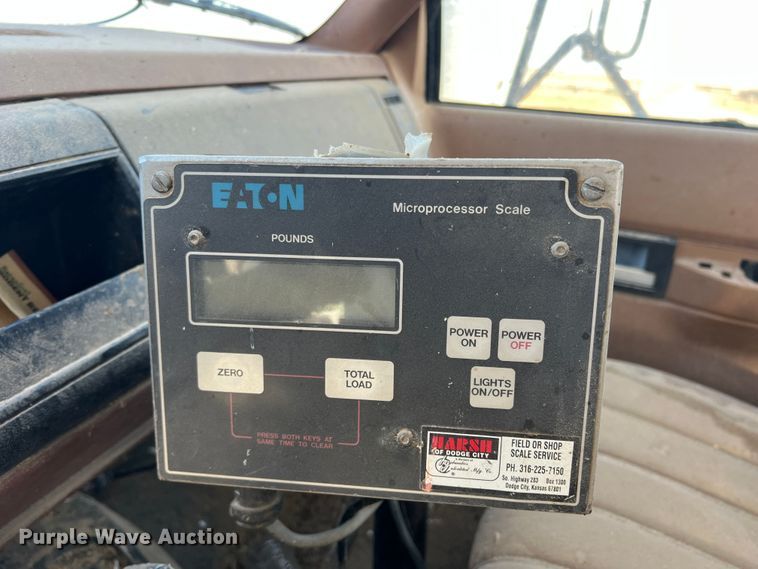 image for item DO8745 1992 Chevrolet Kodiak C5500  feed mixer truck